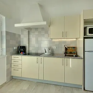 apartamentos-tucha.hotelaalgarve.com/